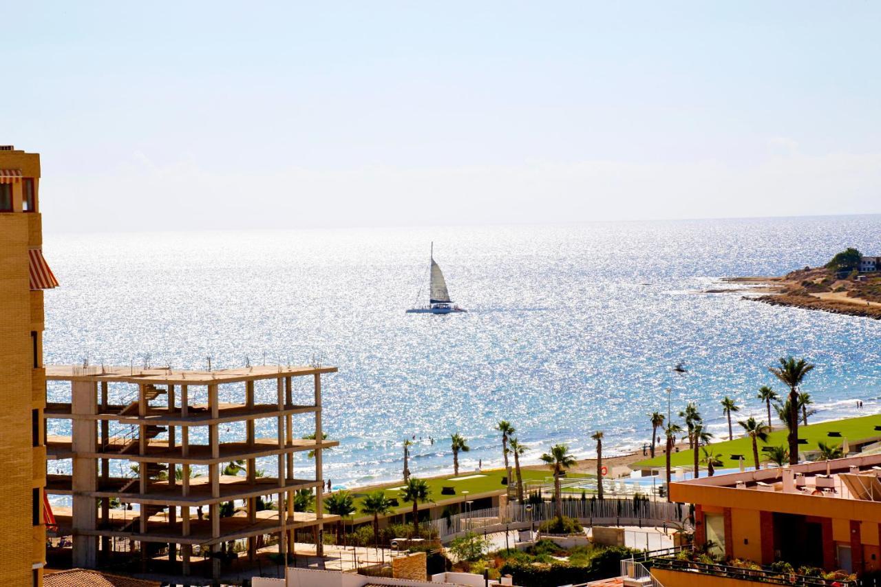 In Front Of The Sea With Ac And Pool Lejlighed Alicante Eksteriør billede